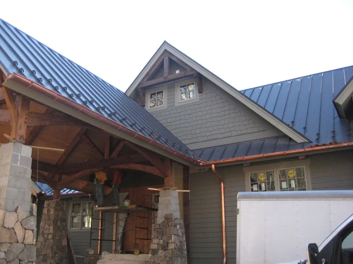 Craftsman Roofing team delivering quality roofing work in Hydeville